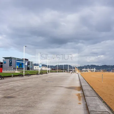 A Pie De Playa A By Silastur